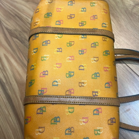 Dooney & Bourke Tan Leather Shoulder Bag - Picture 7 of 7